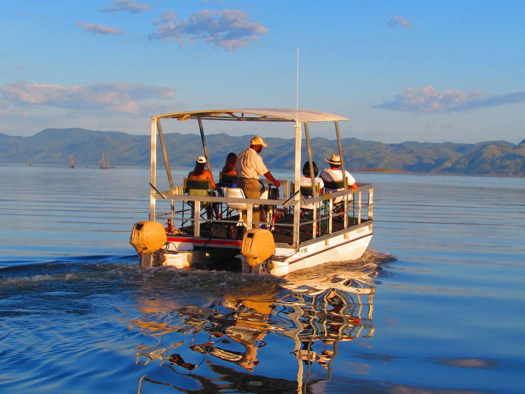 Changa Safari Camp Matusadona National Park Exteriör bild