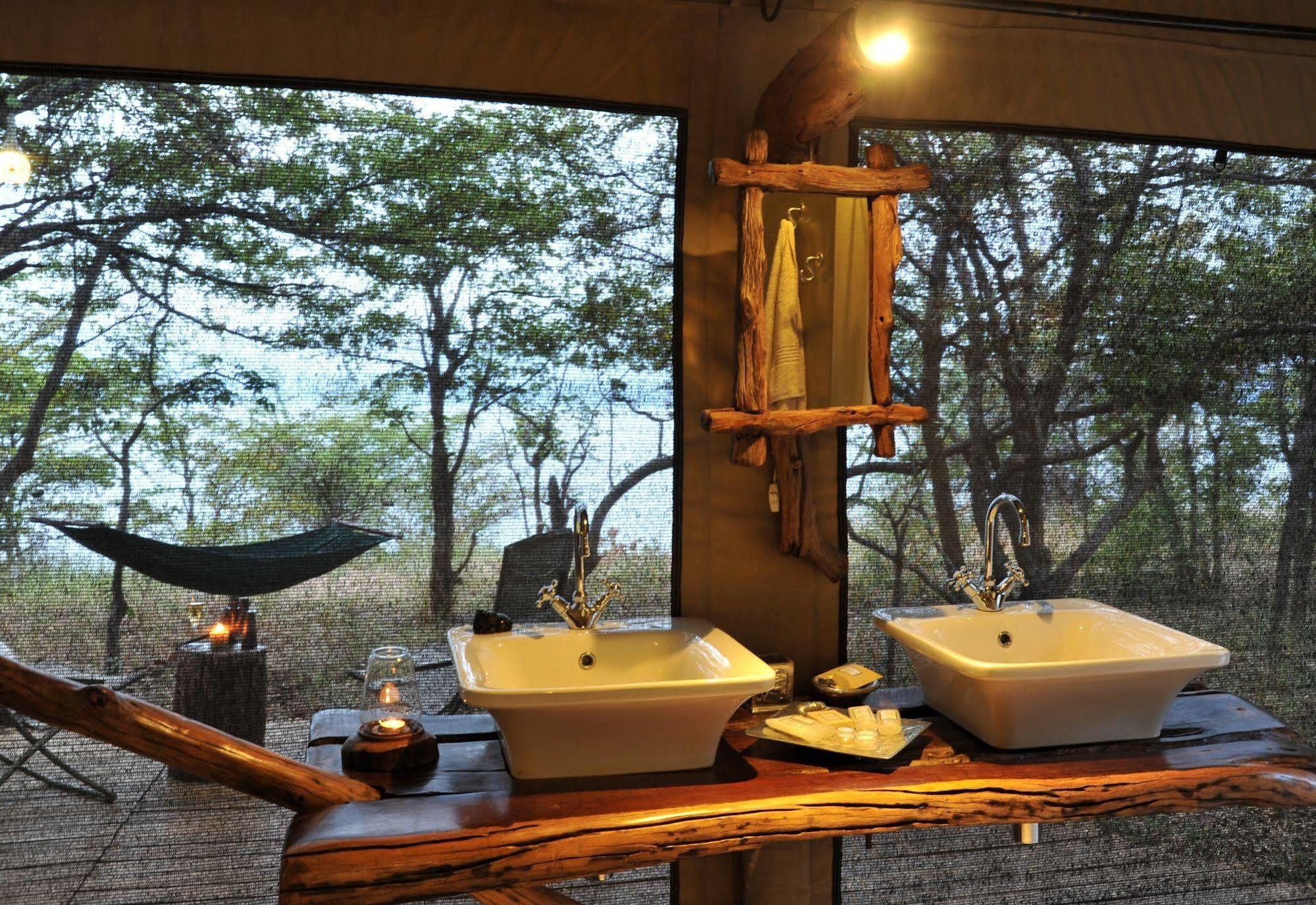Changa Safari Camp Matusadona National Park Exteriör bild
